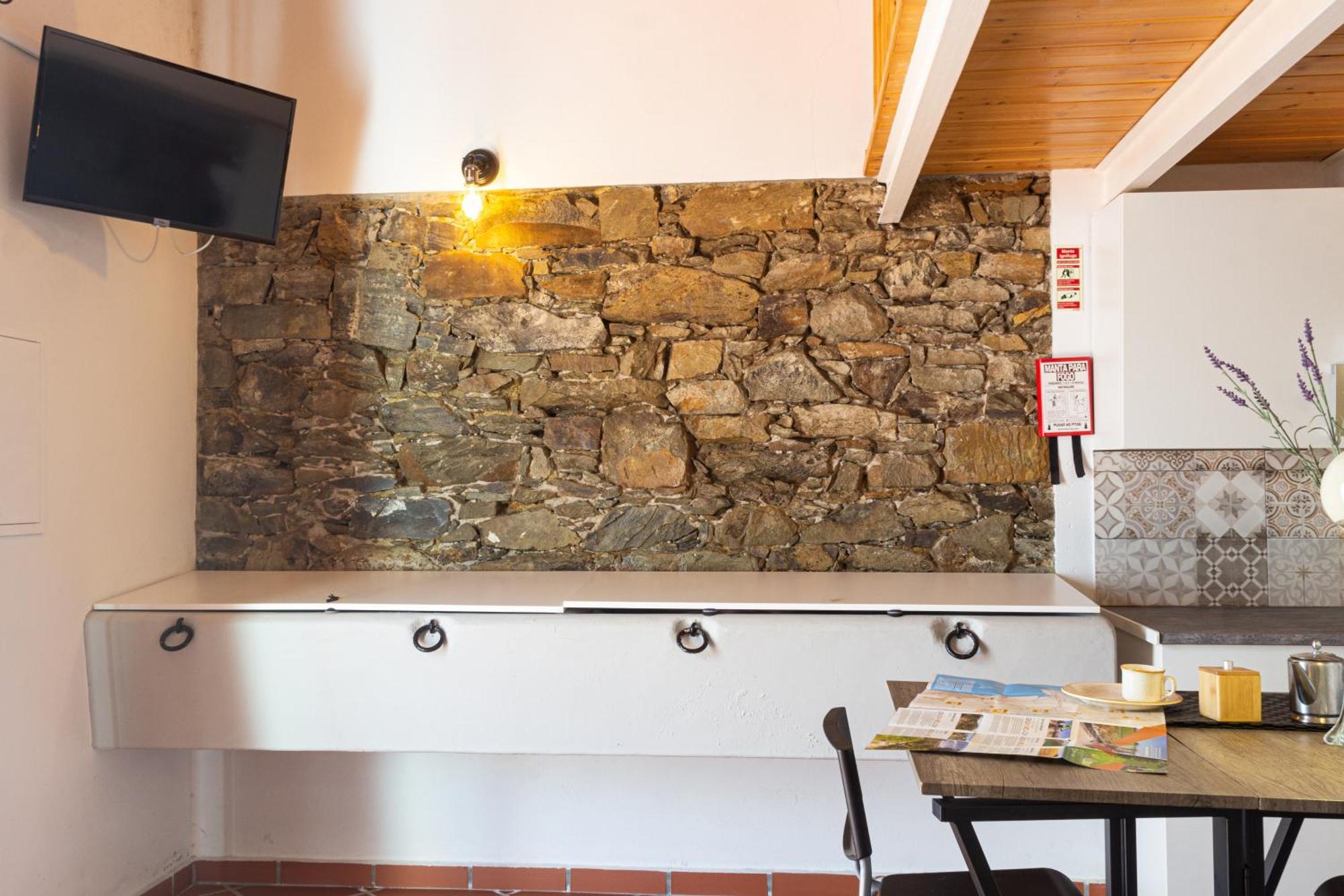 A Casa Da Vila Almodôvar Eksteriør billede
